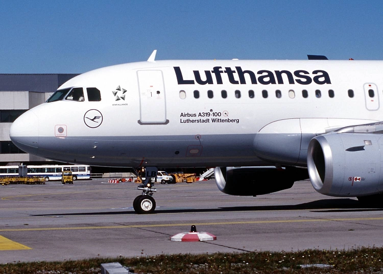 Lufthansa Flugzeug A319-100 Lutherstadt Wittenberg © Fremdenverkehrsverein Göttingen e. V.